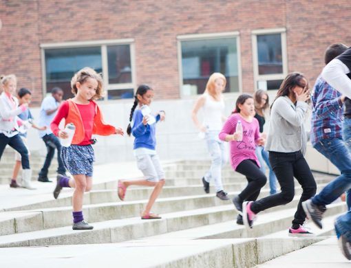 Overgewicht is een groot probleem. Gemiddeld één op de zeven Nederlandse kinderen heeft overgewicht. JOGG Epe helpt jongeren op gezond gewicht.